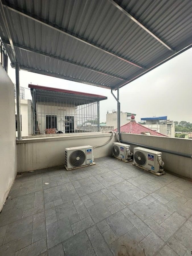 Nhỉnh 7 tỷ có ngay nhà Long Biên - 5 Tầng Dân Xây, Gần Vĩnh Tuy, Aeon Mall