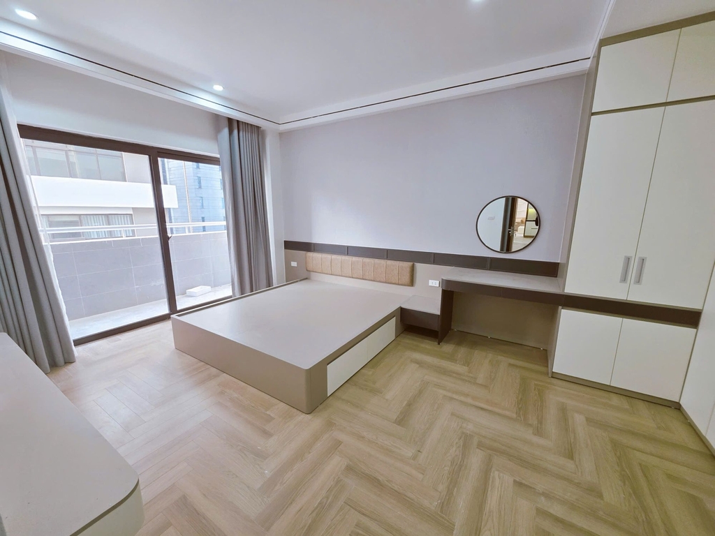 BÁN LÔ GÓC - 4 PHÒNG NGỦ - 3 VS - VIEW MẶT ĐƯỜNG PHẠM HÙNG - ĐỐI DIỆN KEANGNAM 72 - KHU DÂN TRÍ CAO - FULL NỘI THẤT SANG SỊN Ở SƯỚN