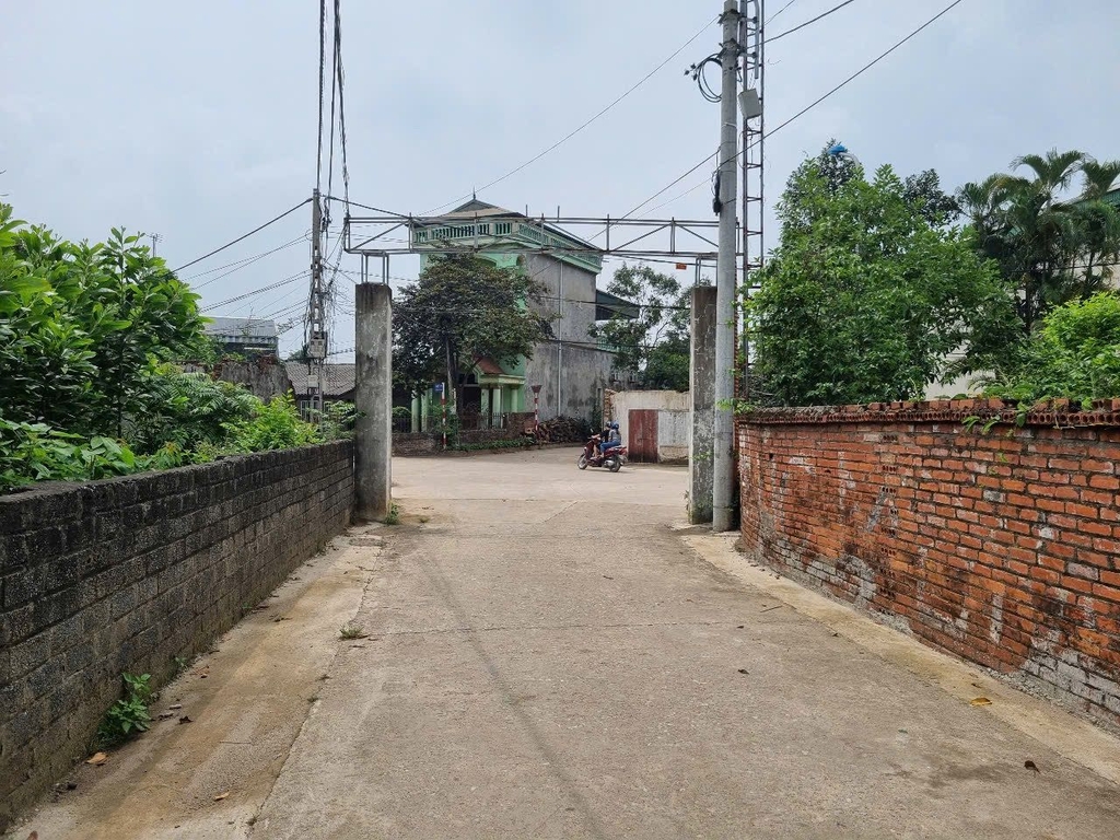 BÁN ĐẤT NỀN 133M² - THÔN TRẠI HỒ, CỔ ĐÔNG - SƠN TÂY - MẶT TIỀN 5M - 2.65 TỶ