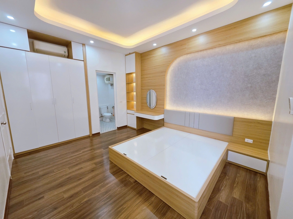 🏢 CĂN HỘ CAO CẤP 3PN - TẦNG 16, TÒA CT5B MỄ TRÌ THƯỢNG | FULL NỘI THẤT CAO CẤP - VIEW THOÁNG | VỊ TRÍ NGÃ TƯ THĂNG LONG - LÊ QUANG ĐẠO - GIÁ 8.65 TỶ