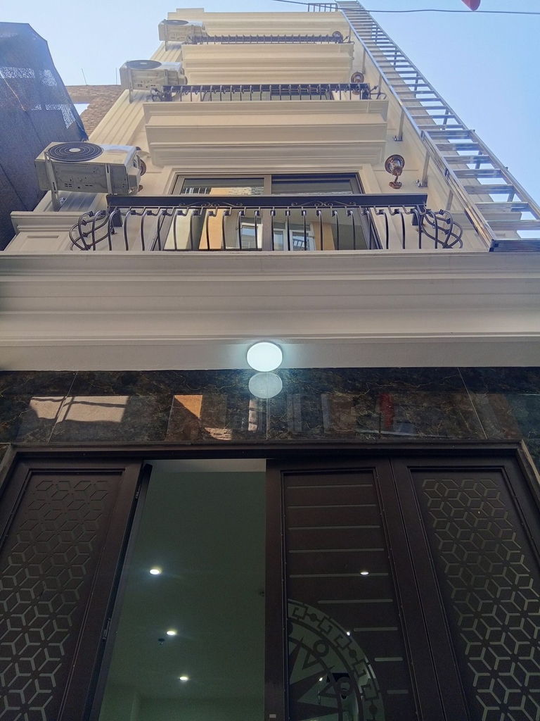 BÁN NHÀ CHO THUÊ 5 TẦNG THANG MÁY - 9 PHÒNG - TÂY MỖ - 52M2 - 11 TỶ