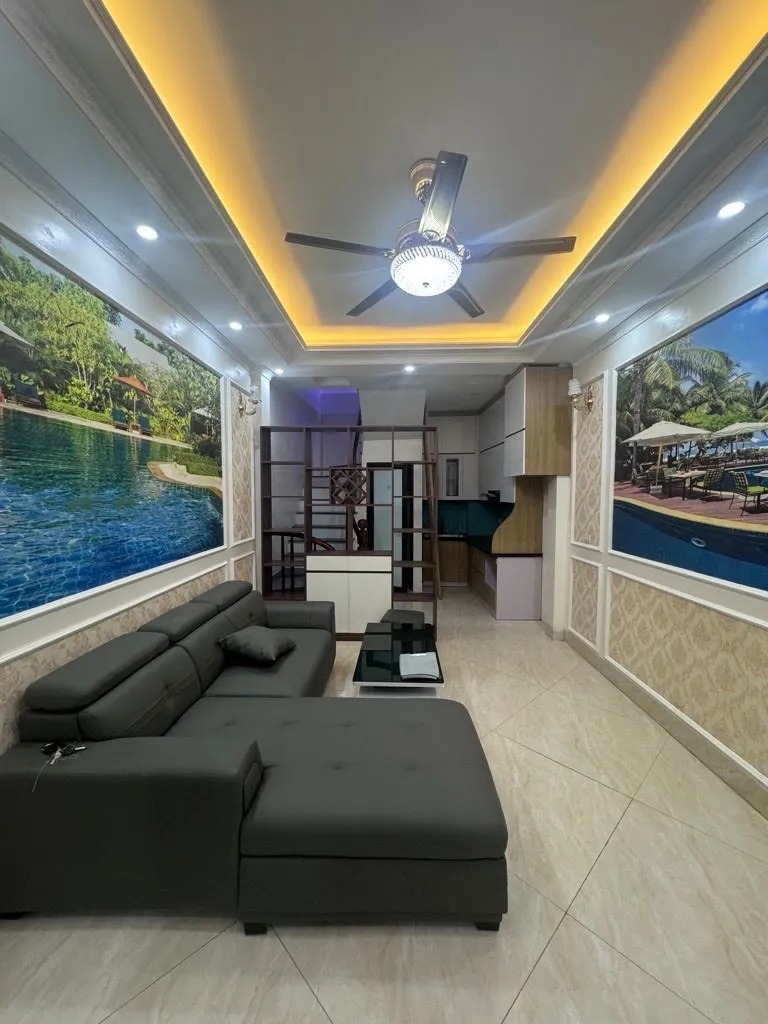 BÁN NHÀ TU HOÀNG - NAM TỪ LIÊM - LÔ GÓC 2 THOÁNG - FULL NỘI THẤT - VỊ TRÍ ĐẸP SÁT PHỐ