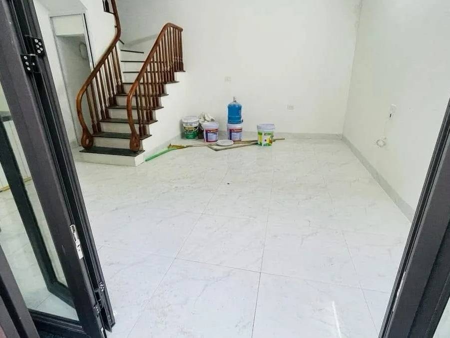 Bán nhà 4 tầng đẹp Tân Khai - Hoàng Mai. Vị trí vàng, cách ô tô 10m