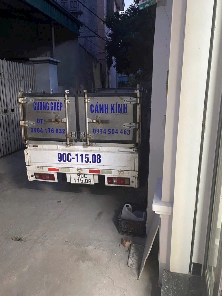 BÁN NHÀ MỚI FULL NỘI THẤT – OTO 7 CHỖ ĐỖ CỬA- MỌI NGẢ VÀO NHÀ ĐỀU ĐƯỜNG OTO