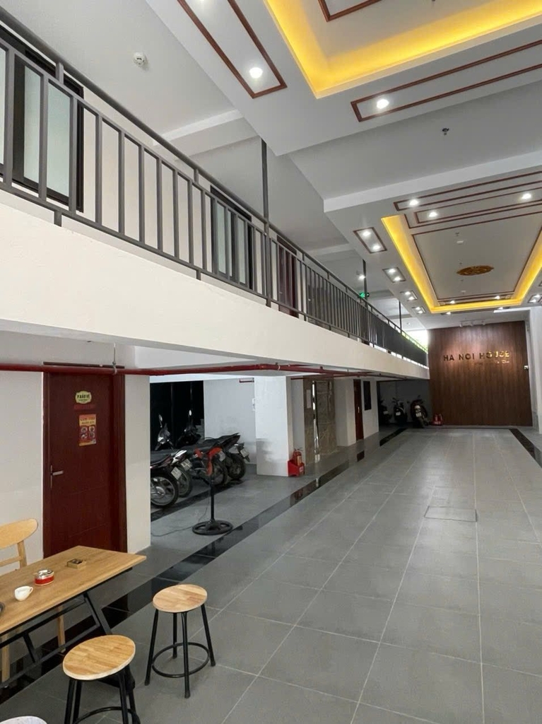 TOÀ NHÀ CHO THUÊ SINH LỜI CAO TẠI TÂN XÃ, THẠCH THẤT - 299M² - 8 TẦNG FULL PHÒNG - DÒNG TIỀN ỔN ĐỊNH 170-180TR/THÁNG - 31 TỶ