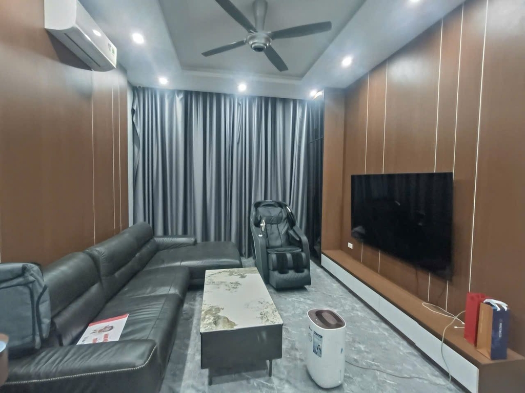 BIỆT THỰ PHÂN LÔ MẶT NGÕ LÊ QUANG ĐẠO - 50M² - 5 TẦNG MỚI 90% - FULL ĐỒ NHẬP KHẨU - 21.5 TỶ