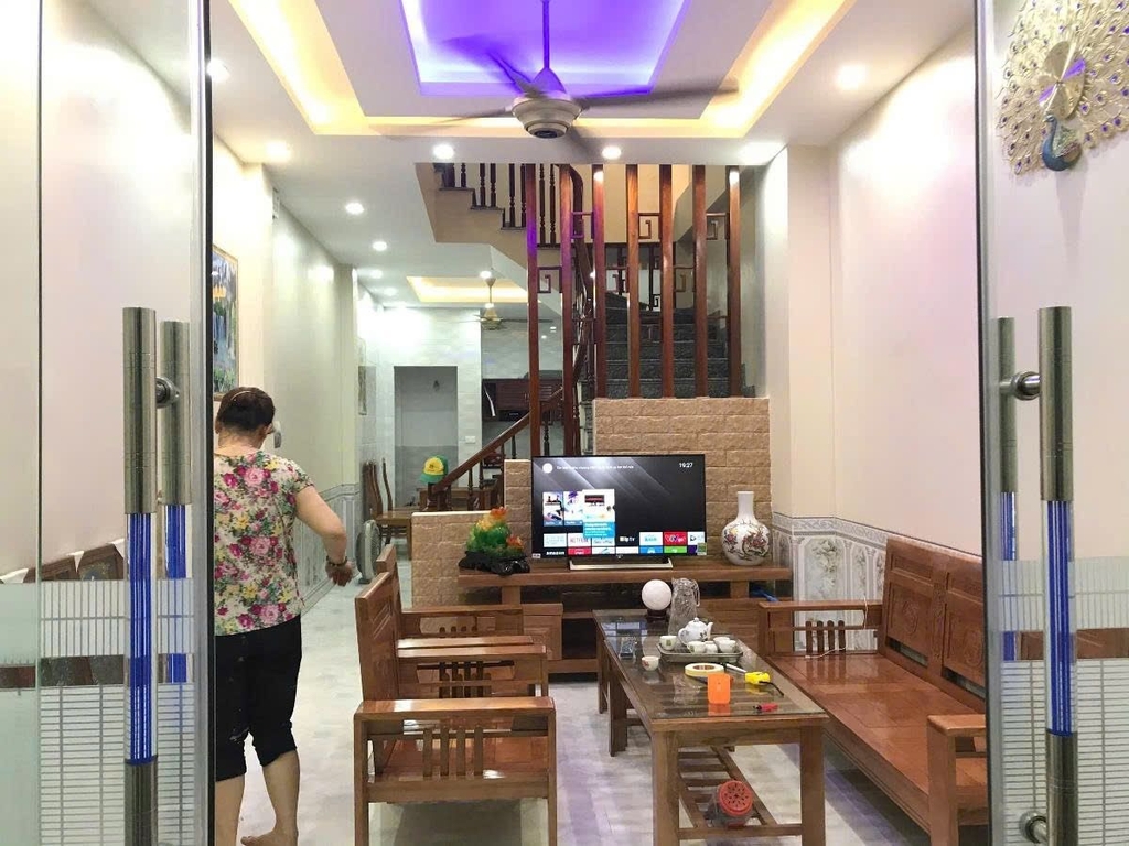 BÁN NHÀ RIÊNG 4 TẦNG MỚI - NGÕ THÔNG SÁT PHỐ HỮU HƯNG - 55M2 - 10.2 TỶ