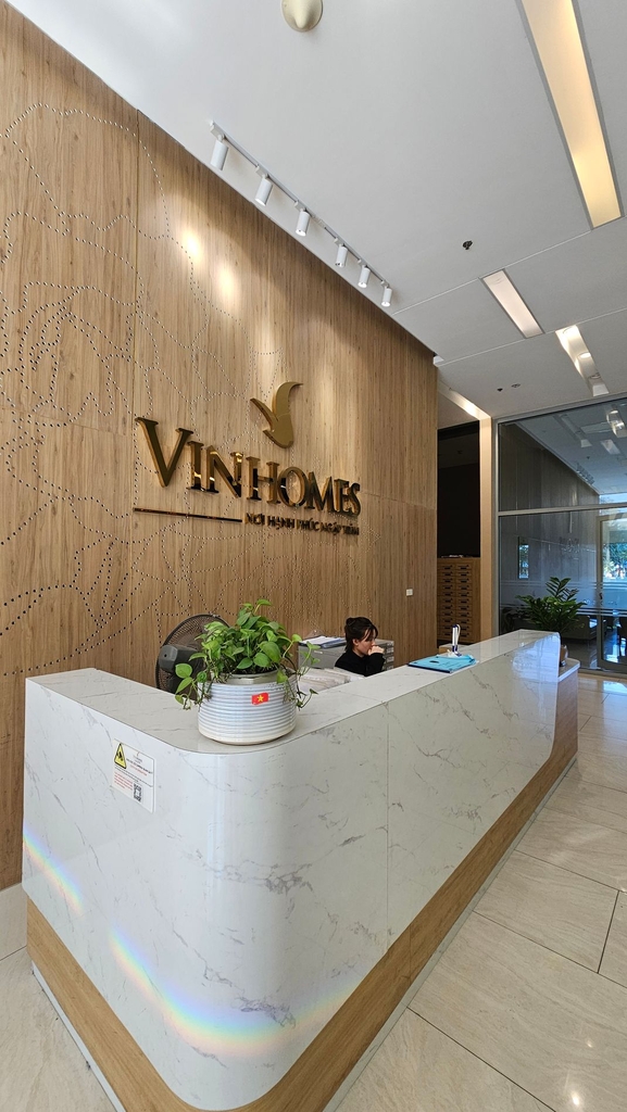 BÁN CĂN HỘ VINHOMES GARDENIA HÀM NGHI - TẦNG 17 VIEW ĐẸP - 80M2 - FULL NT CAO CẤP - 9.6 TỶ