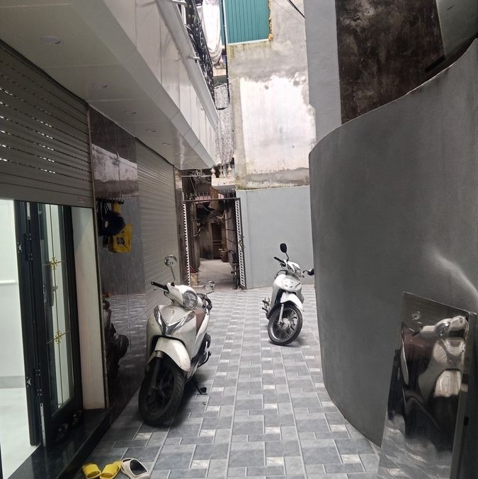 Bán Nhà Mới 5 Tầng Tôn Đức Thắng, Đống Đa - Ngõ Thông, Gần Văn Miếu