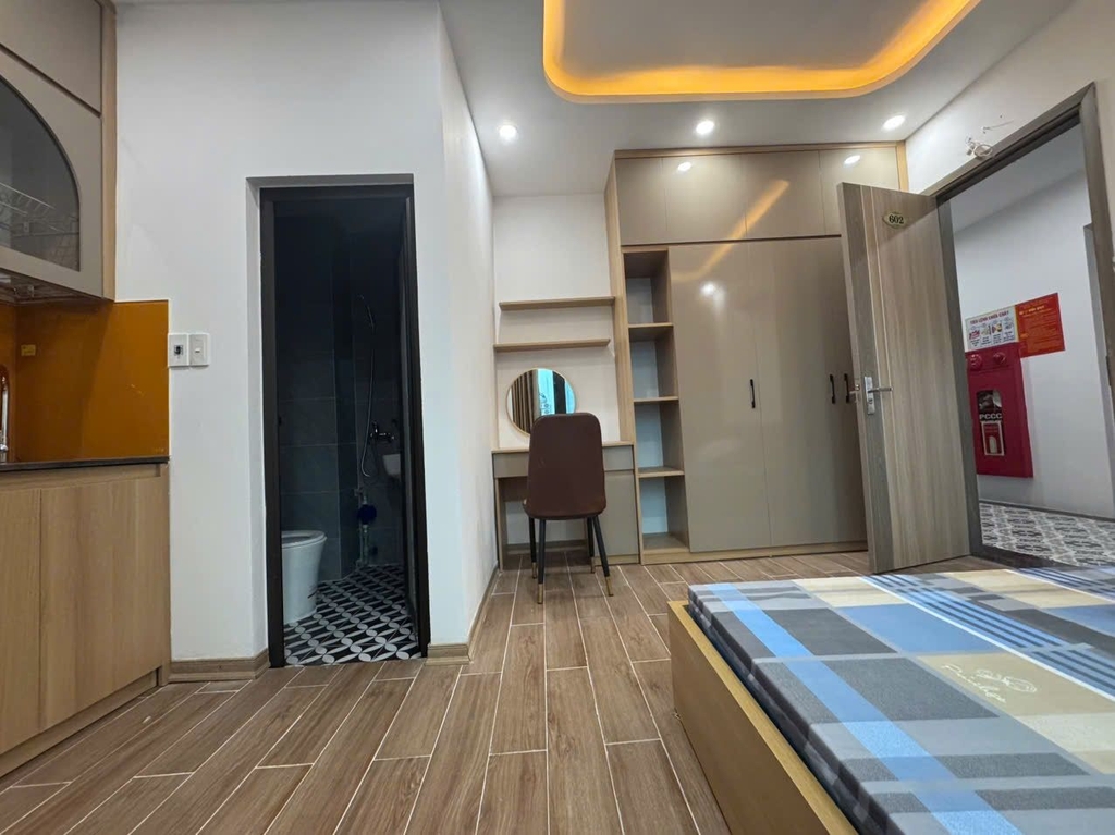 CHUNG CƯ MINI, 20 PHÒNG KHÉP KÍN FULL NỘI THẤT, DÒNG TIỀN 1 Tỷ/ NĂM -THANG MÁY XỊN.