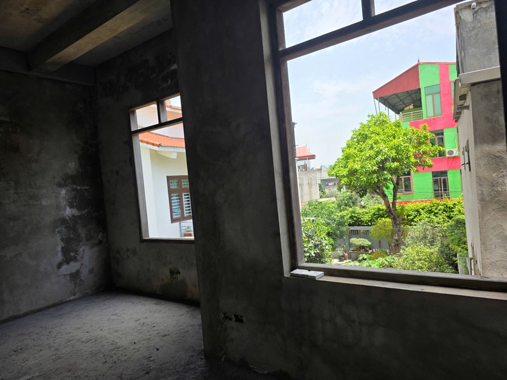 BIỆT THỰ NHÀ VƯỜN 3 TẦNG - XUÂN THỦY, THỦY XUÂN TIÊN | 164M² - 6 PN | CÁCH ĐƯỜNG HCM 30M, GẦN DOANH TRẠI | SIÊU HIẾM - GIÁ 13.9 TỶ