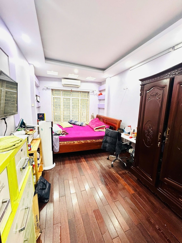 BÁN NHÀ 5 TẦNG - NGÕ THÔNG 20M RA Ô TÔ - KẾ BÊN KEANGNAM - MỄ TRÌ - 33M2 - 8.5 TỶ