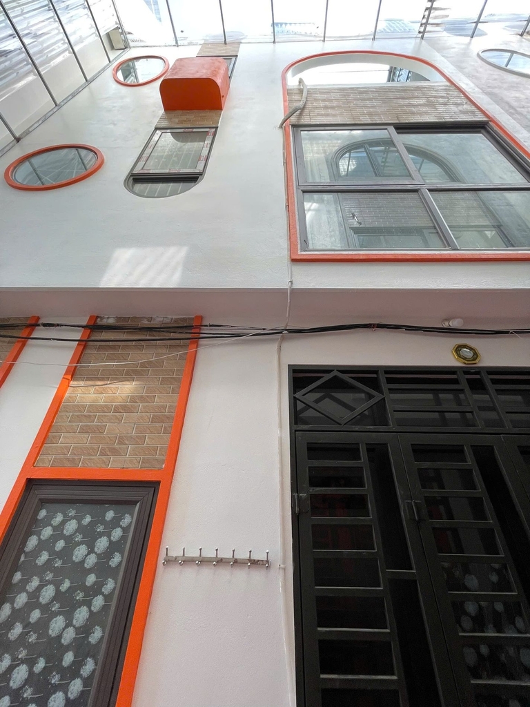 NHÀ PHỐ MỚI 3 TẦNG - NGÃ TƯ CHỢ PHƯỢNG NGHĨA - Ô TÔ ĐỖ CÁCH PHỐ 10M - 33M² - 3.6 TỶ