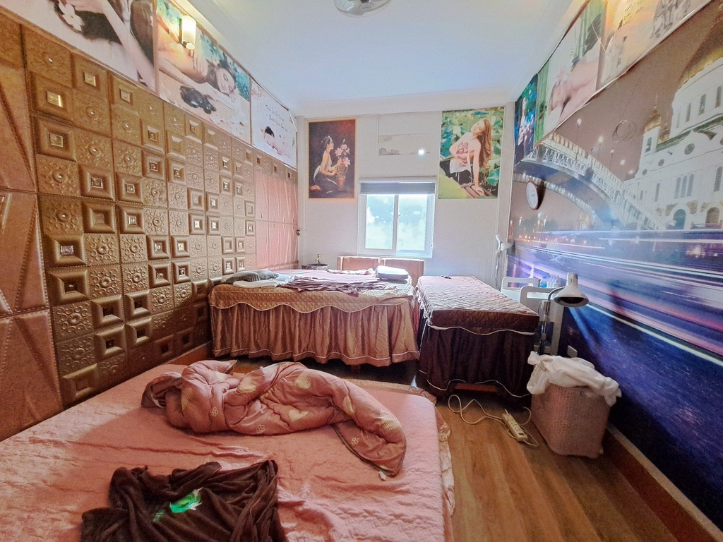 BÁN NHÀ 4 TẦNG – MẶT ĐƯỜNG CHỢ PHÚ ĐÔ – GẦN SÂN VẬN ĐỘNG MỸ ĐÌNH