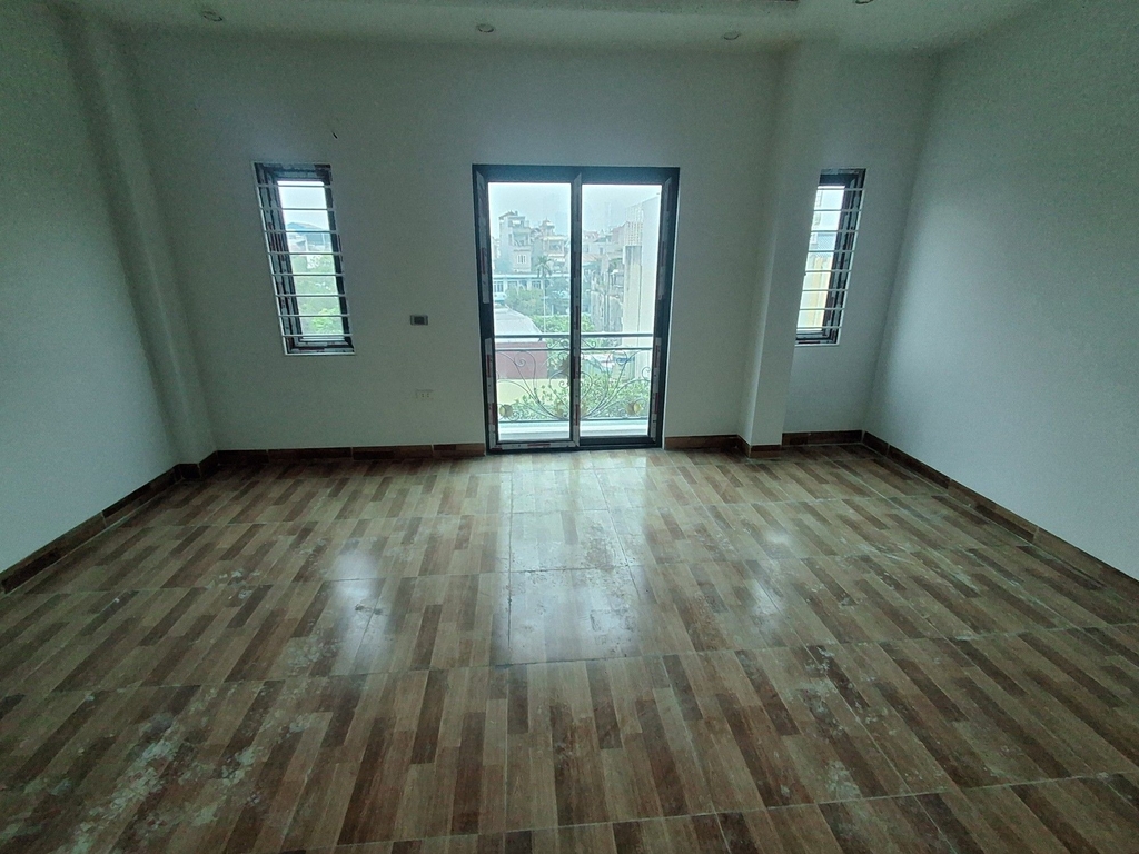 NHÀ 5 TẦNG ĐẠI MỖ - 35/63M² "NỞ HẬU" - Ô TÔ VÀO NHÀ, SÂN RỘNG "MÊNH MÔNG" - 7.95 TỶ