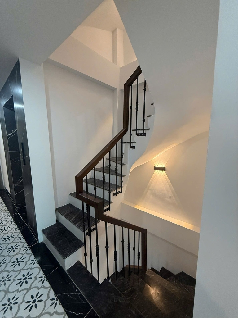 【SIÊU LỢI NHUẬN】BÁN CĂN HỘ DỊCH VỤ 8 TẦNG MỚI - 27 PHÒNG - HÒE THỊ, NAM TỪ LIÊM - 27.5 TỶ