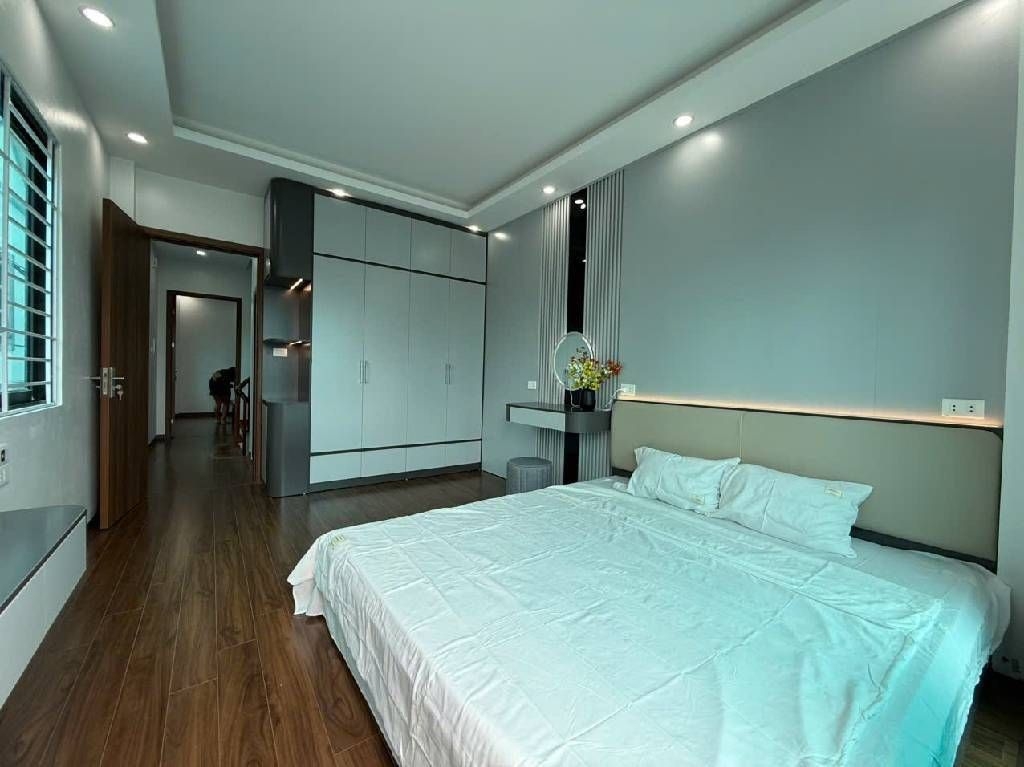 BÁN NHÀ LIÊN MẠC - BẮC TỪ LIÊM - LÔ GÓC - Ô TÔ TRÁNH - KINH DOANH ĐỈNH - NHÀ MỚI 5 TẦNG