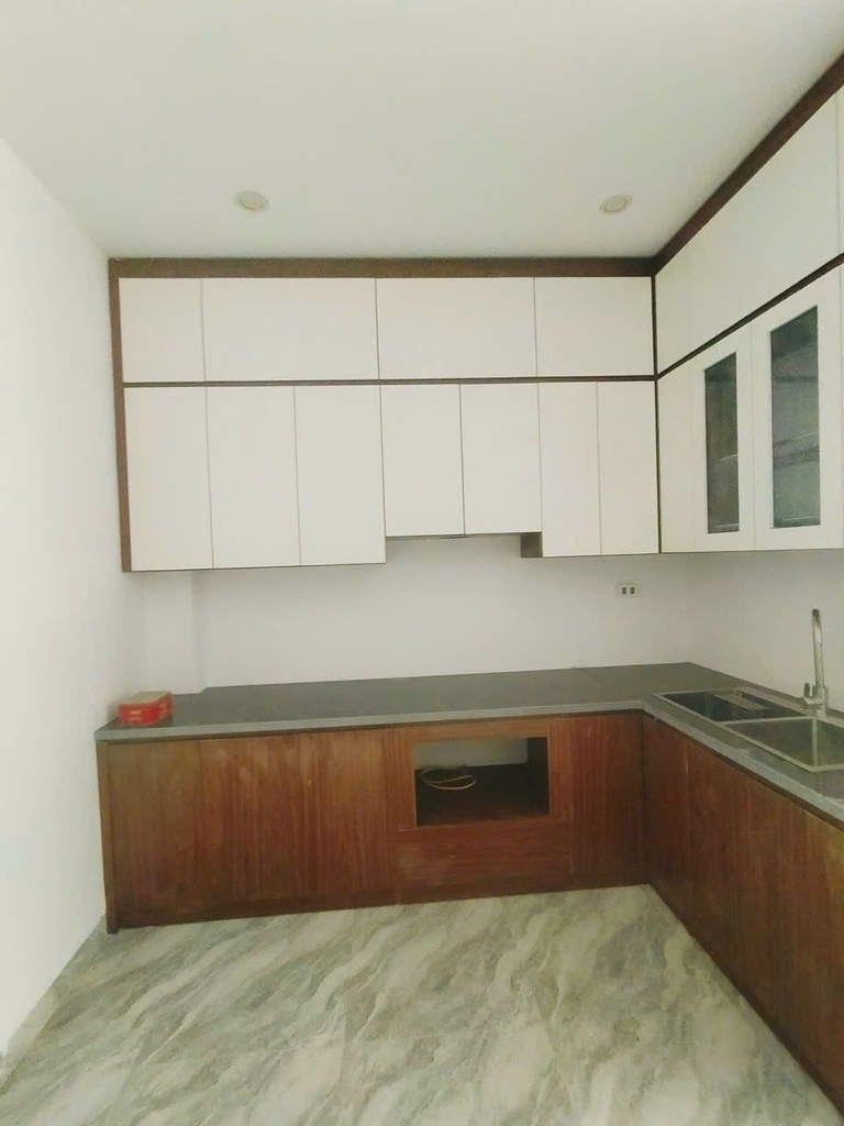 NHÀ PHỐ MỚI 3 TẦNG - NGÃ TƯ CHỢ PHƯỢNG NGHĨA - Ô TÔ ĐỖ CÁCH PHỐ 10M - 3.5 TỶ