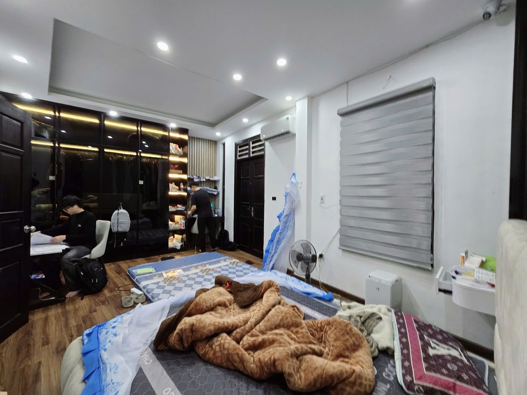 BÁN NHÀ TRUNG TÂM CẦU GIẤY - NGÕ NÔNG GẦN PHỐ