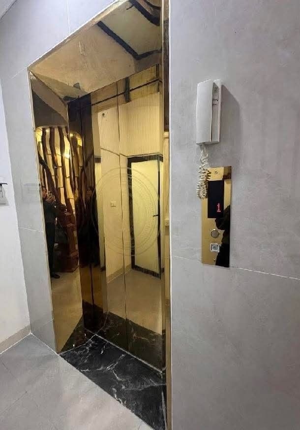 BÁN  NHÀ GẦN NHƯ MỚI - 40/45m - MT 4.1m - 7 TẦNG THANG MÁY - NỞ HẬU - NHÀ LÔ GÓC - OTO VÀO NHÀ - Ở VÀ KINH DOANH.