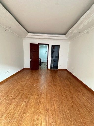 BÁN  NHÀ GẦN NHƯ MỚI - 40/45m - MT 4.1m - 7 TẦNG THANG MÁY - NỞ HẬU - NHÀ LÔ GÓC - OTO VÀO NHÀ - Ở VÀ KINH DOANH.