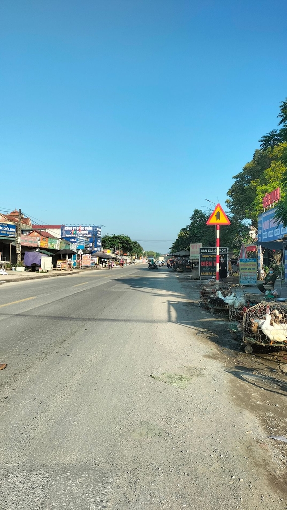 ĐẤT MẶT ĐƯỜNG LA THÀNH 100M² - HOÀNG VĂN THỤ | ĐƯỜNG MỚI TRẢI THẢM - KẾT NỐI ĐA PHƯƠNG TIỆN | GIÁ 2.95 TỶ