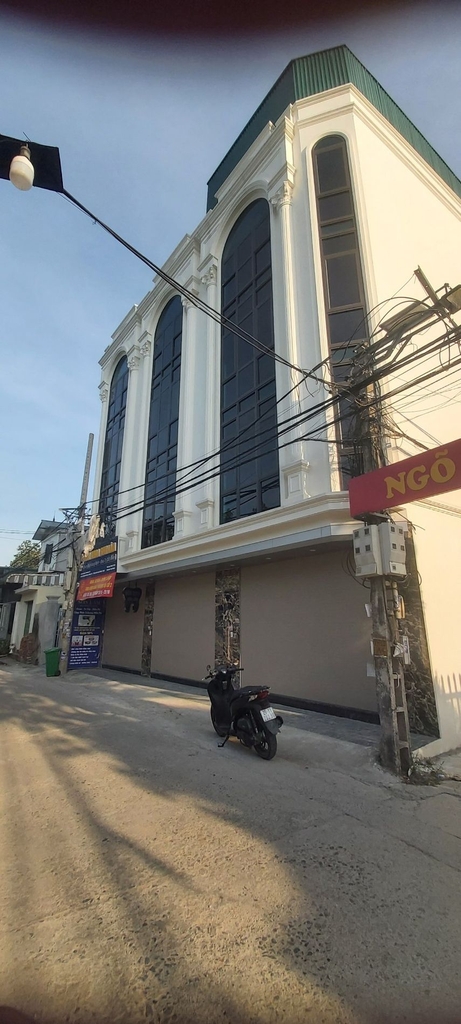 BÁN 2 CĂN NHÀ 5 TẦNG MỚI LIỀN KỀ - LÔ GÓC & LÔ THƯỜNG - THÔN PHÚ BẾN, THỤY HƯƠNG - ĐƯỜNG Ô TÔ TRÁNH - GIÁ TỪ 5.99 TỶ