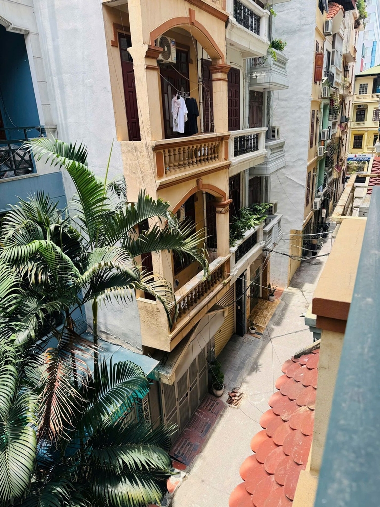 SIÊU HIẾM: PHÂN LÔ HOÀNG SÂM CẦU GIẤY - Ô TÔ TRÁNH VÀO NHÀ - SỔ HOA HẬU - 18.2 TỶ