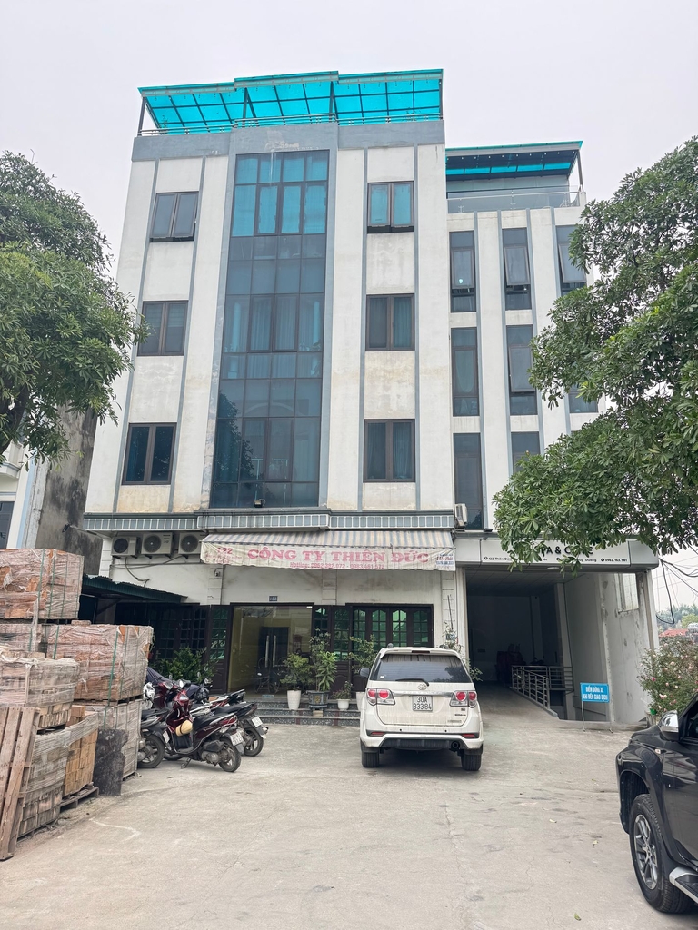 BÁN TÒA NHÀ VĂN PHÒNG 6 TẦNG - MẶT TIỀN PHỐ THIÊN ĐỨC - DIỆN TÍCH 600M² - GIÁ 105 TỶ