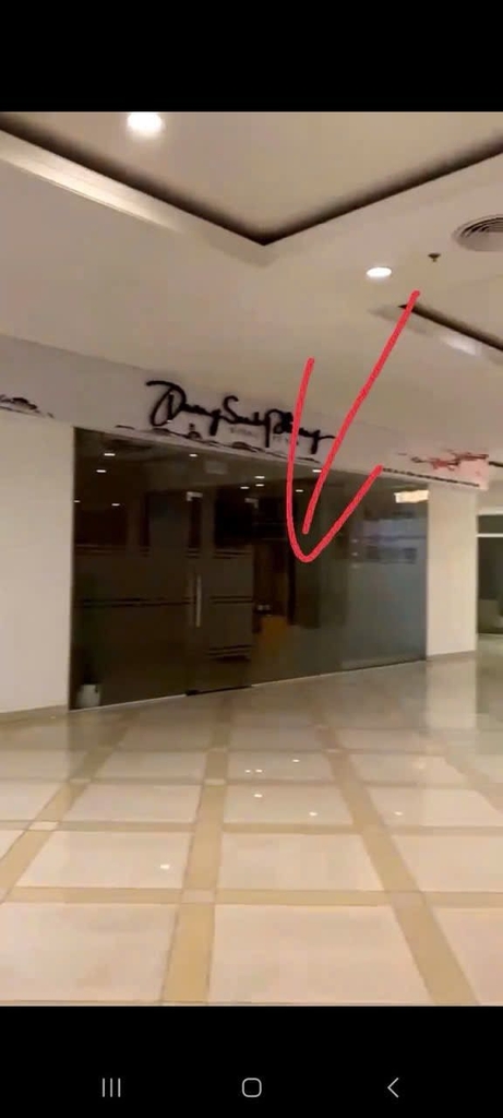 BÁN CĂN R2-72A SO-10-04 TẦNG 1+05 TẦNG HẦM Royal City