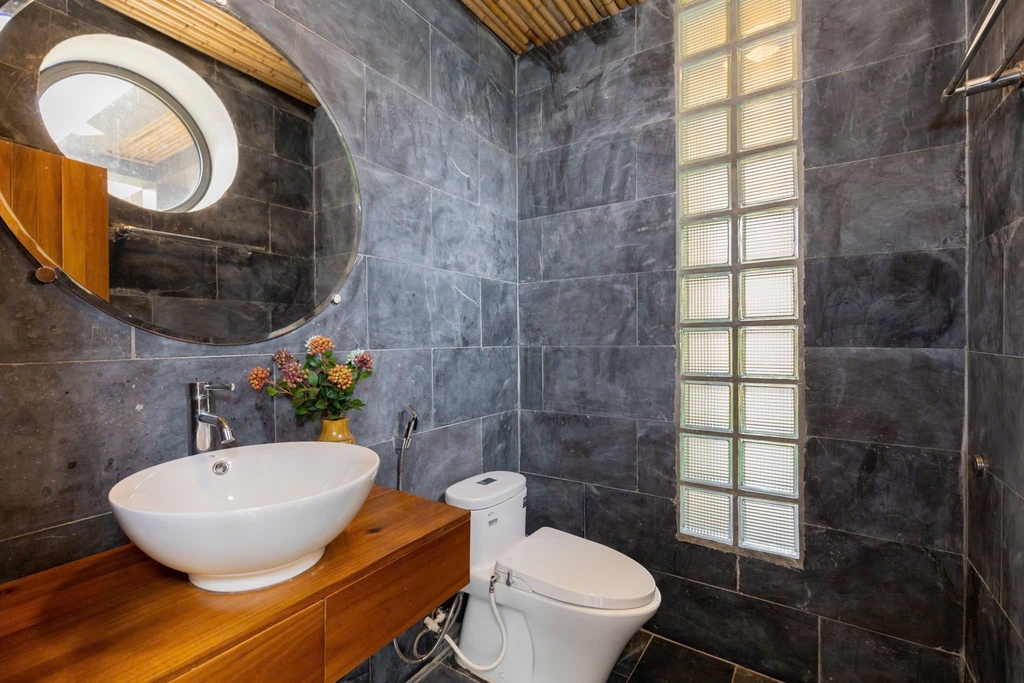 BÁN BIỆT THỰ NGHỈ DƯỠNG 288M² - CĂN 211 THANG MÂY, BẢN XÔI VILLAGE, YÊN BÀI - FULL NỘI THẤT - VIEW HỒ - 8.5 TỶ