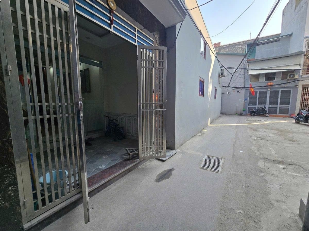 BÁN NHÀ RIÊNG 4 TẦNG MỚI - NGÕ THÔNG SÁT PHỐ HỮU HƯNG - 55M2 - 10.2 TỶ