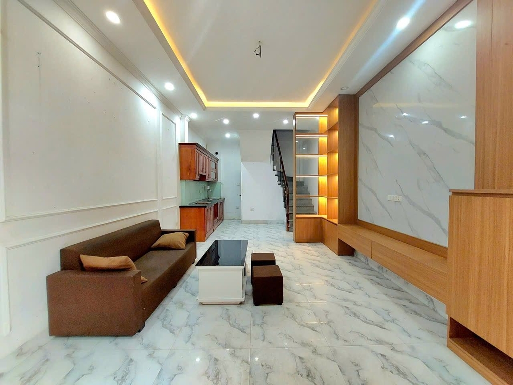 BÁN NHÀ ĐẸP Ở NGAY ĐÓN TẾT - THOÁNG SÁNG - GẦN ĐƯỜNG Ô TÔ - QUI HOẠCH GẦN CÔNG VIÊN - TIỀM NĂNG TĂNG GIÁ MẠNH