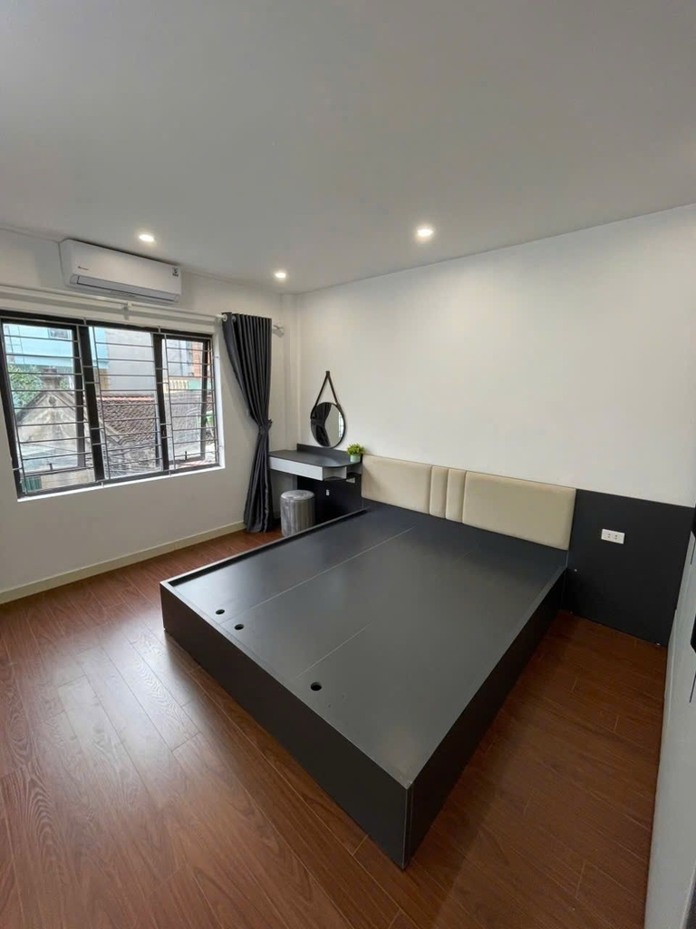 NHÀ PHỐ 5 TẦNG MỸ ĐÌNH 30M² - NGÕ THÔNG, GẦN Ô TÔ - FULL NỘI THẤT - Ở LUÔN ĐÓN TẾT - 7.85 TỶ