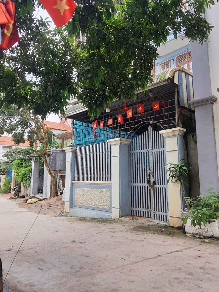 NHÀ MẶT ĐƯỜNG 4 TẦNG MỚI - PHƯỢNG NGHĨA, PHỤNG CHÂU - 49.1M² - 4.95 TỶ