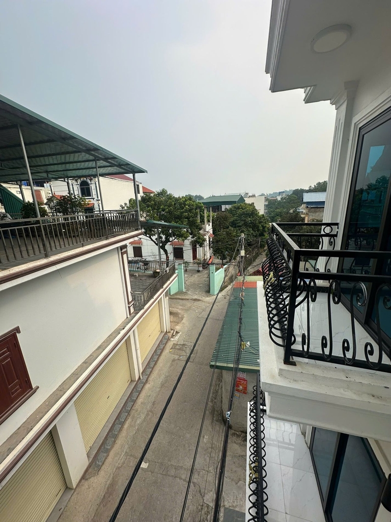 NHÀ PHỐ MỚI XÂY 4 TẦNG 40M² - LONG CHÂU, PHỤNG CHÂU, CHƯƠNG MỸ - THIẾT KẾ HIỆN ĐẠI, ĐƯỜNG Ô TÔ TRÁNH - GIÁ 3.72 TỶ