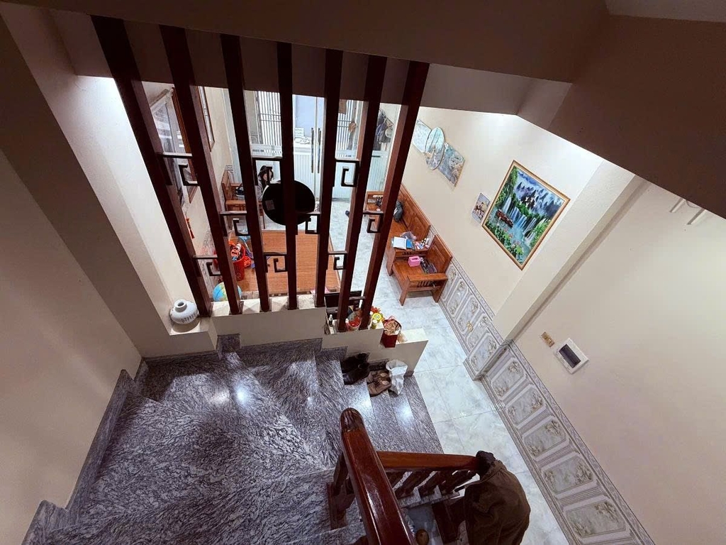 BÁN NHÀ RIÊNG 4 TẦNG MỚI - NGÕ THÔNG SÁT PHỐ HỮU HƯNG - 55M2 - 10.2 TỶ