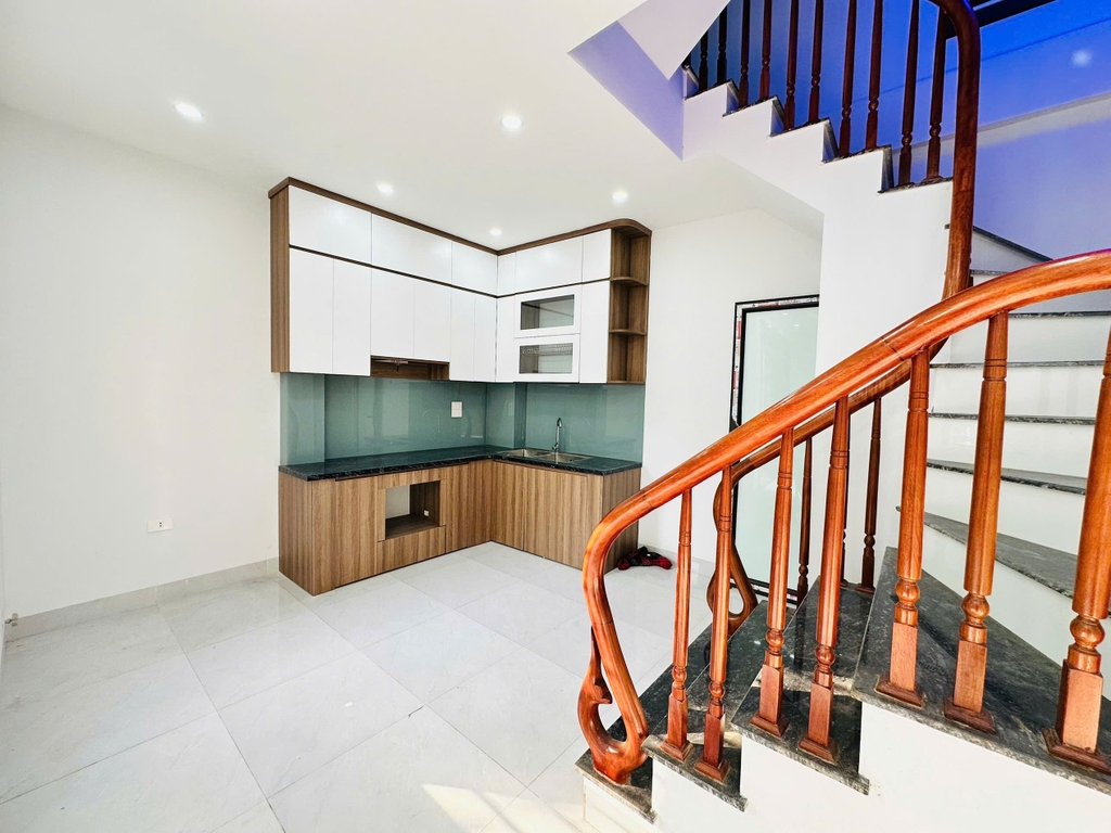 NHÀ PHỐ 5 TẦNG MỚI ĐẸP XUÂN PHƯƠNG - 30M² - KHUNG BÊ TÔNG KIÊN CỐ - THIẾT KẾ 3 NGỦ - 6.5 TỶ