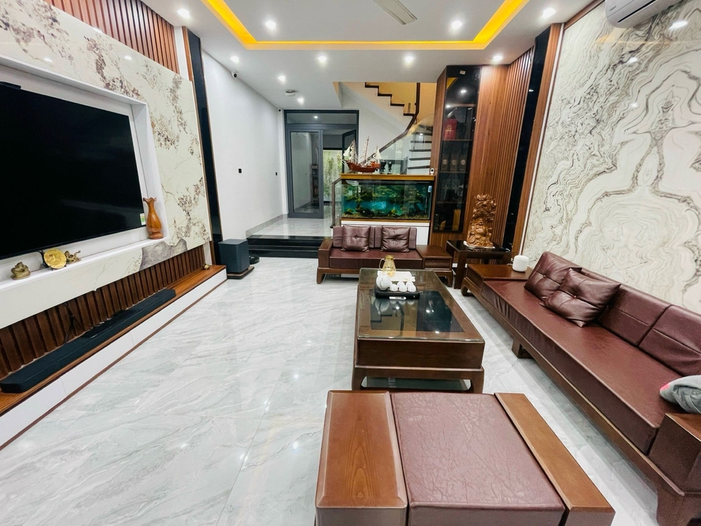 BÁN NHÀ ĐẲNG CẤP - KĐT VINADIC PHÚ DIỄN - VỈA HÈ Ô TÔ TRÁNH - 2 THOÁNG TRƯỚC SAU RỘNG RÃI - Ở KẾT HỢP VP CÔNG TY - TIỀM NĂNG TƯƠNG LAI