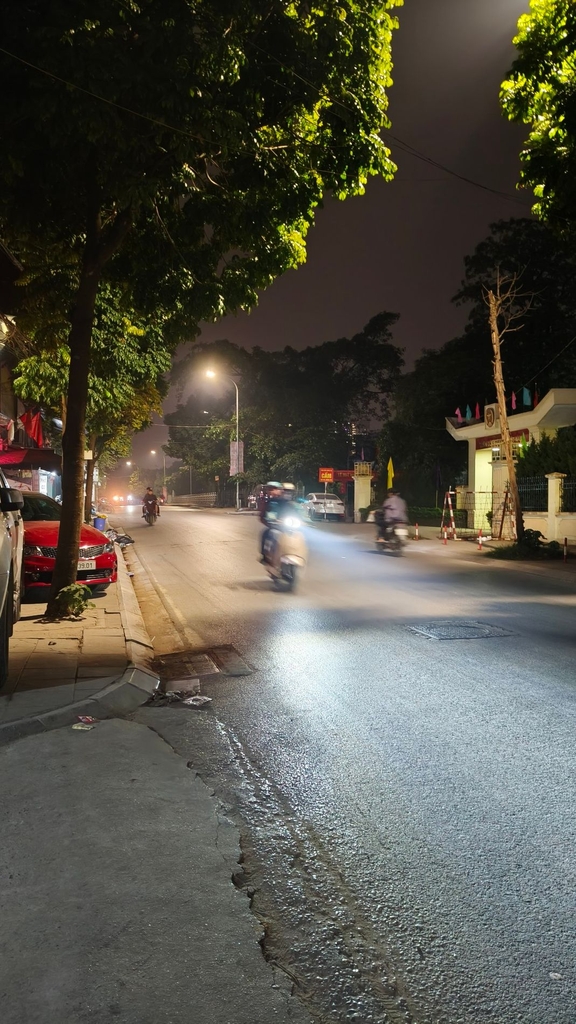 NHÀ 2 TẦNG ĐẸP SA ĐÔI - 63M² - Ô TÔ ĐỖ CỬA - CÁCH SÂN VẬN ĐỘNG MỸ ĐÌNH 5 PHÚT - 3.3 TỶ