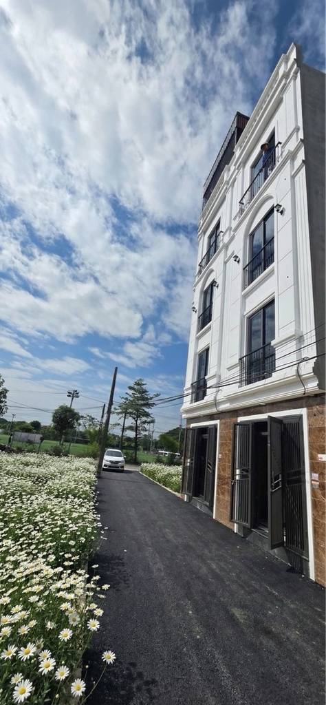 NHÀ MẶT ĐƯỜNG 4 TẦNG - PHÚ BẾN, THỤY HƯƠNG - 31M² - Ô TÔ ĐỖ CỬA - DÂN CƯ ĐÔNG - GIÁ 3.65 TỶ