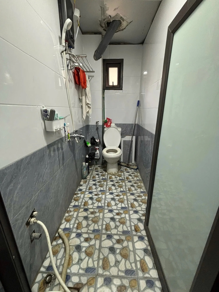 TẬP THỂ NGHĨA TÂN TẦNG 4 - PHƯỜNG NGHĨA TÂN - 3 NGỦ RỘNG SÁNG - Ô TÔ ĐỖ CHÂN TÒA - 4.95 TỶ