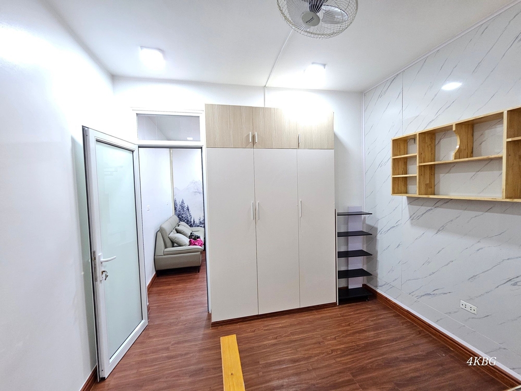 TẬP THỂ TẦNG 1 BẮC NGHĨA TÂN - PHƯỜNG NGHĨA TÂN - Ô TÔ ĐỖ CỬA - KINH DOANH - SỬ DỤNG 70M² - 5.5 TỶ