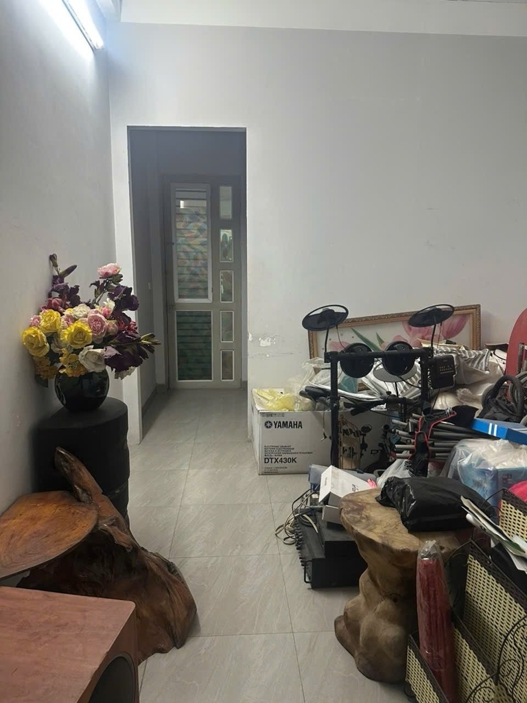 NHÀ NGÕ THÔNG 5 TẦNG - NGÕ 43 TRUNG KÍNH - PHƯỜNG TRUNG HÒA, CẦU GIẤY - SỔ ĐỎ ĐẸP - 8.95 TỶ