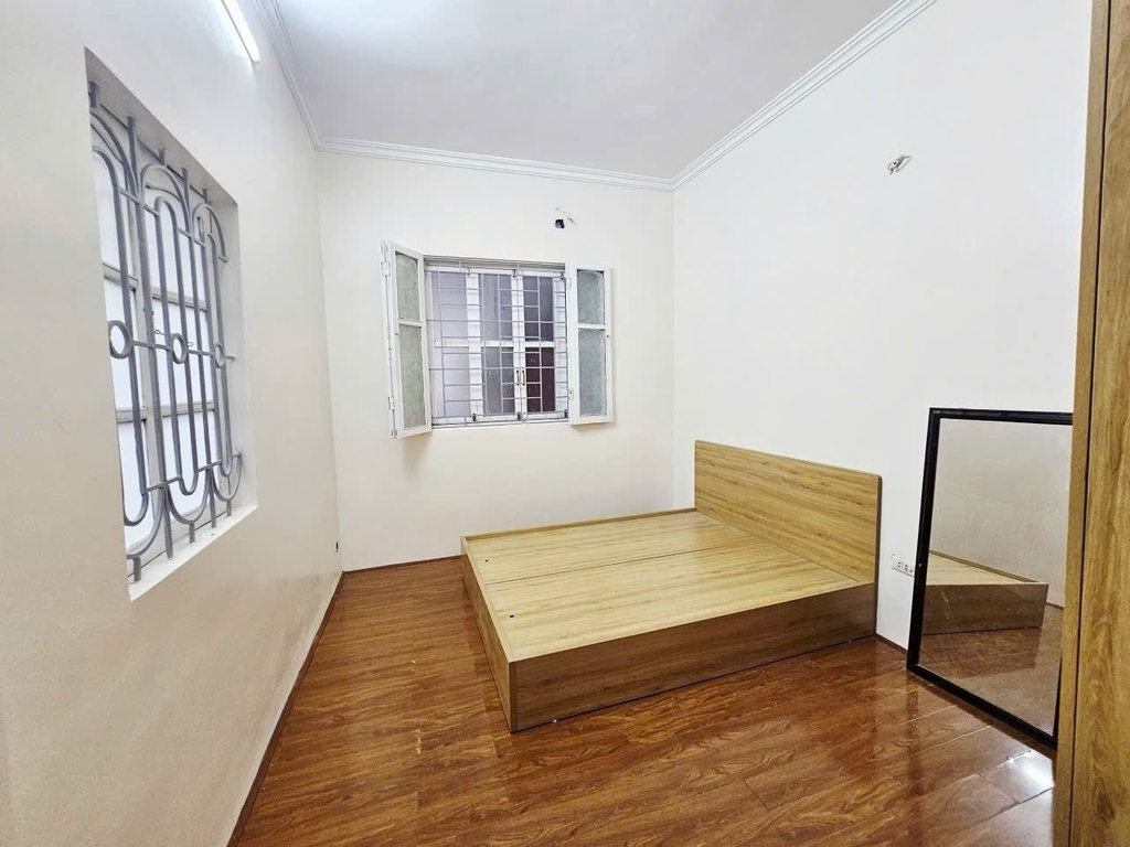 SIÊU PHẨM LÔ GÓC HỒ TÙNG MẬU - CẦU GIẤY: 3 THOÁNG - 4 PHÒNG KHÉP KÍN CHO THUÊ - SÁT ĐH THƯƠNG MẠI - 8.85 TỶ