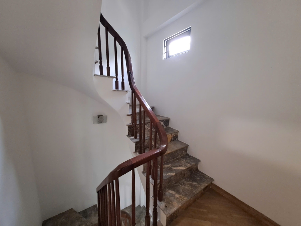 BÁN NHÀ PHỐ 5 TẦNG MỚI ĐẸP - THÔN HẠ, CỰ KHÊ - 30M2 - FULL NỘI THẤT - GIÁ 4.2 TỶ