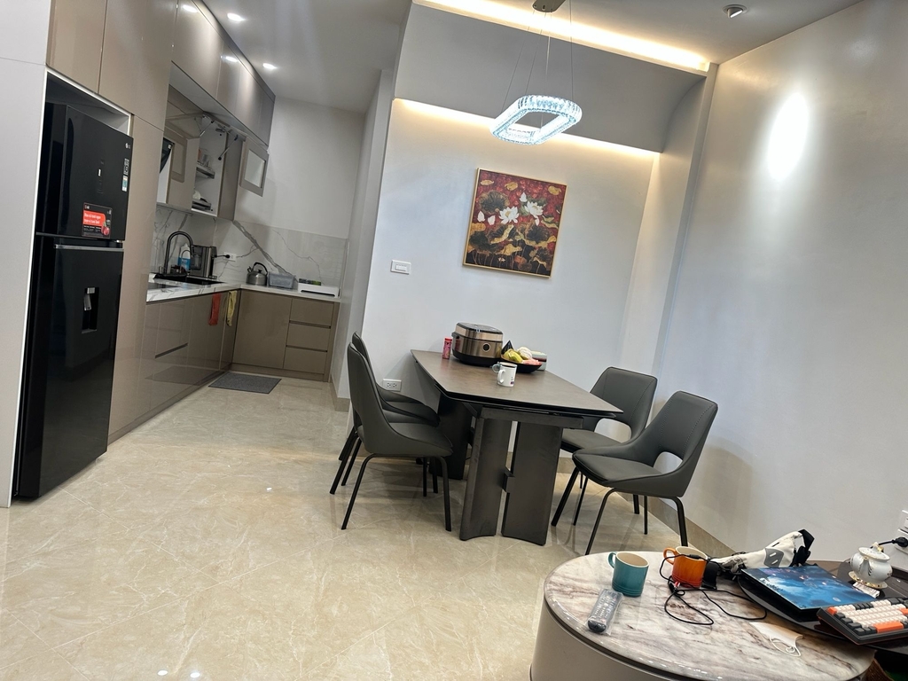 SIÊU PHẨM LÔ GÓC TRẦN DUY HƯNG CẦU GIẤY - PHƯỜNG TRUNG HÒA - THANG MÁY - XÂY MỚI CỰC ĐẸP - 12.9 TỶ