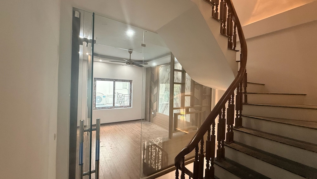 BÁN NHÀ PHỐ MỚI 4 TẦNG CÓ GARA Ô TÔ - XÃ ĐẠI THÀNH, QUỐC OAI - 62M2 - 6.2 TỶ