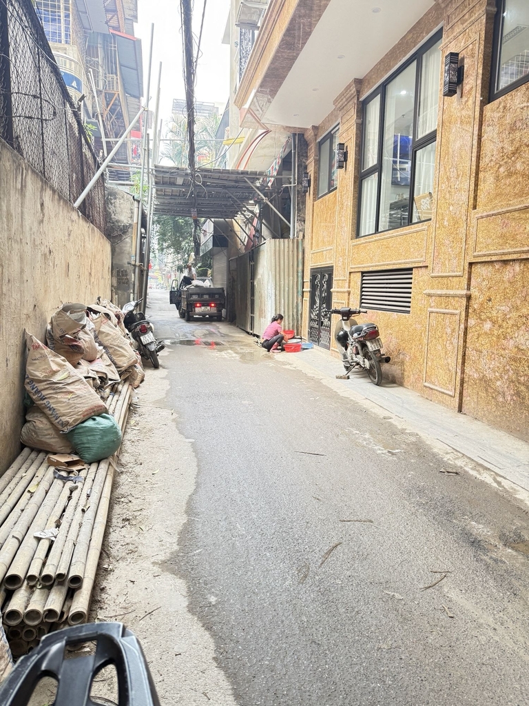 SIÊU DỰ ÁN ĐẦU TƯ - LÔ ĐẤT MẶT PHỐ HOÀNG QUỐC VIỆT - 96M2 - GPXD 9 TẦNG - 45.5 TỶ