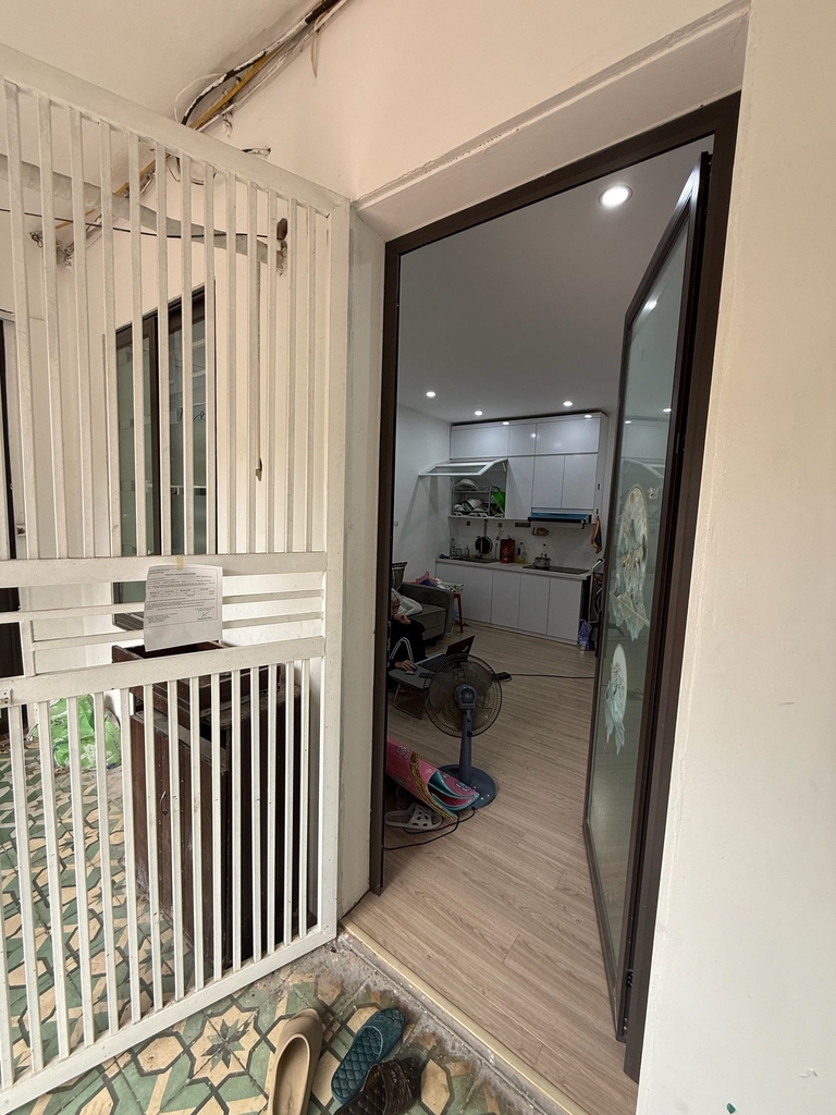 BÁN CĂN HỘ TẬP THỂ ĐH SƯ PHẠM - TẦNG 3 - 38M2 SỔ ĐỎ RIÊNG - 3.95 TỶ